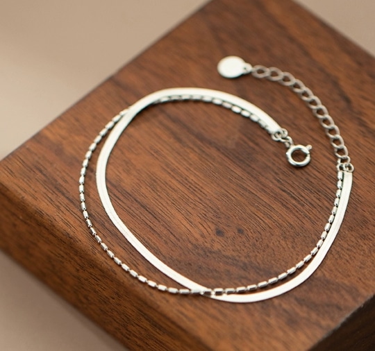 アクセサリー ブレスレット レディース チェーン 二連 大人可愛い きれいめ シンプル 上品 おしゃれ かっこいい メンズライク クール エレガント モダン ラグジュアリー シック 高級感 知的 無地