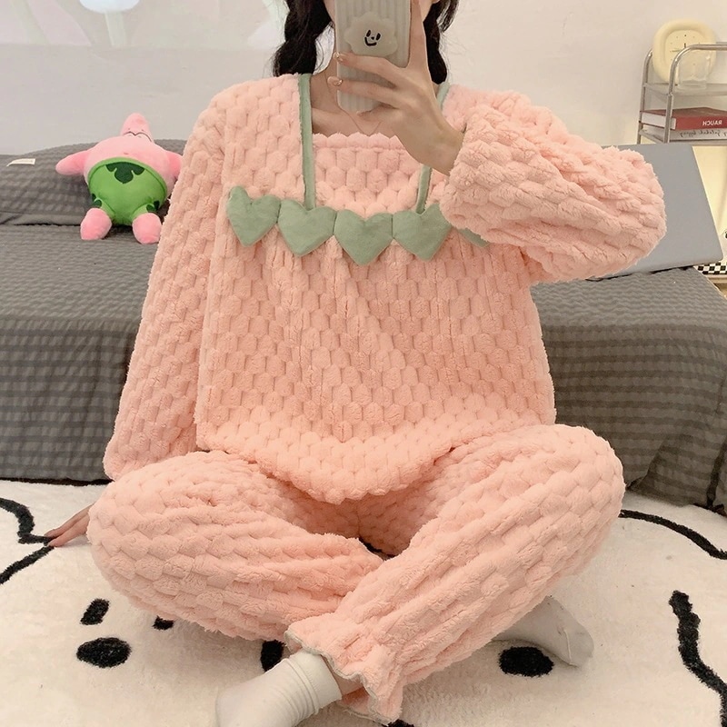 【3日以内出荷】小蛮格パジャマ女性冬厚手保温甘い姫風秋冬ロングウール長袖部屋着セット