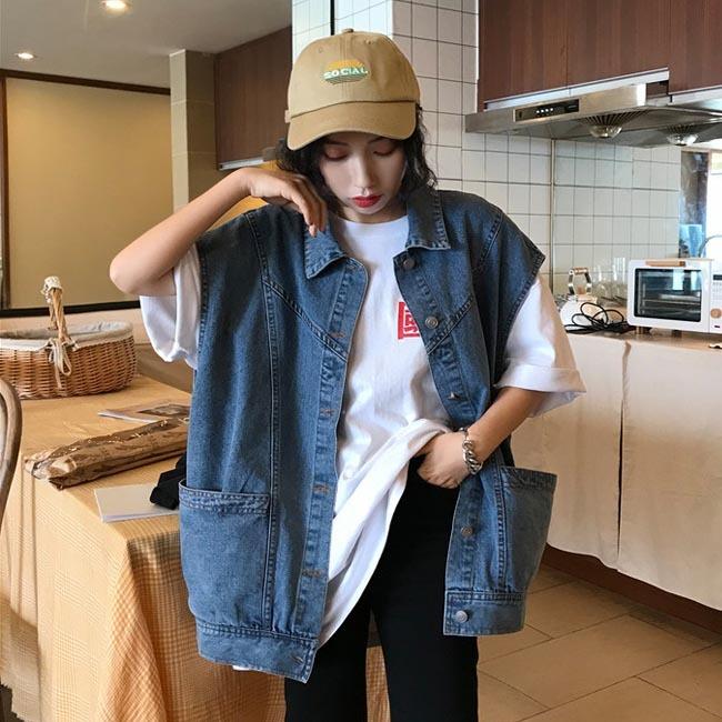 新商品登場デニムベスト レディース ゆったり チョッキ 前開き デニム ジレ デニムジャケット ノースリーブ ジレベスト 春 アウター デニムジレ プレゼント 5,031円