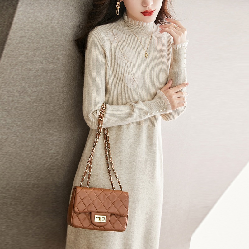 【1つ買うと10つ無料】大きなセータースカート女性の秋と冬2025年の冬の編み織りドレスハーフネックミッドレングスの内側シャツ