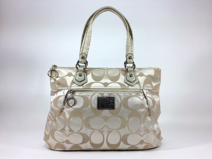 トートバッグ シグネチャー キャンバス ベージュシルバー 中古品