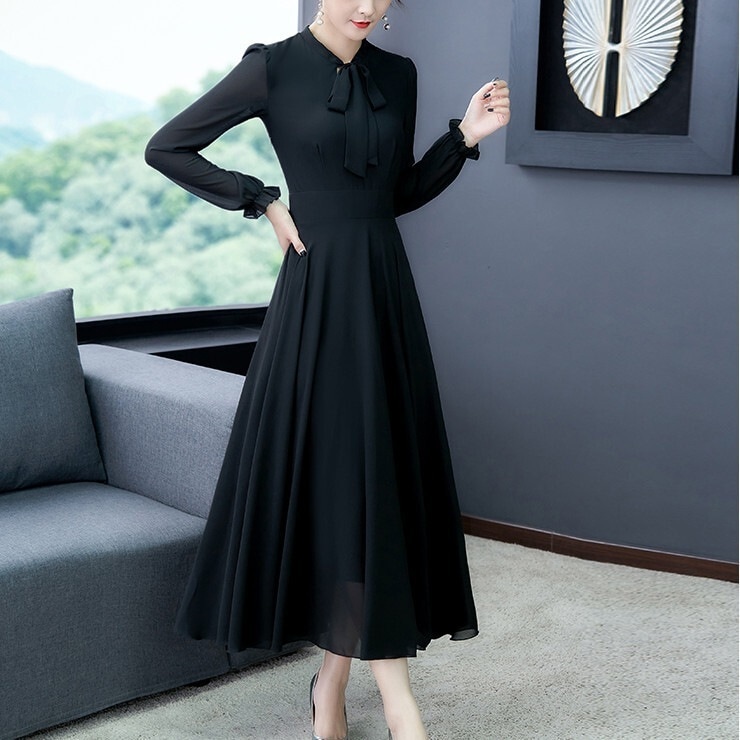 ドレス レディース ワンピース スカート ロングスカート フレアスカート フレアワンピース ワンピドレス 膝下 ロング丈 マキシ丈 長袖 Vネック フレア Aライン 細身 フリル リボン ハイウエスト