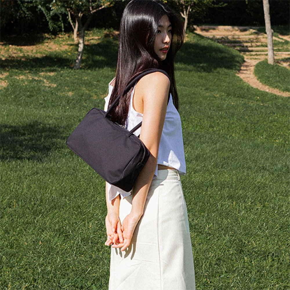 ITHINKSO SQUARE BAG 1.8 スクエアバッグ 1.8