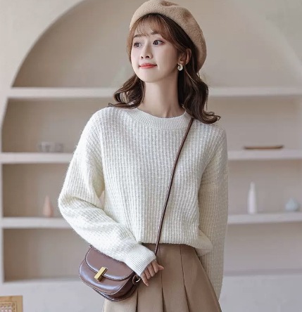 トップス ニットソー プルオーバー レギュラー丈 長袖 レギュラー袖 ラウンドネック ストレート ニット ウール 大人可愛い シンプル カジュアル お洒落 大人女子 ラブリー キュート ルーズ