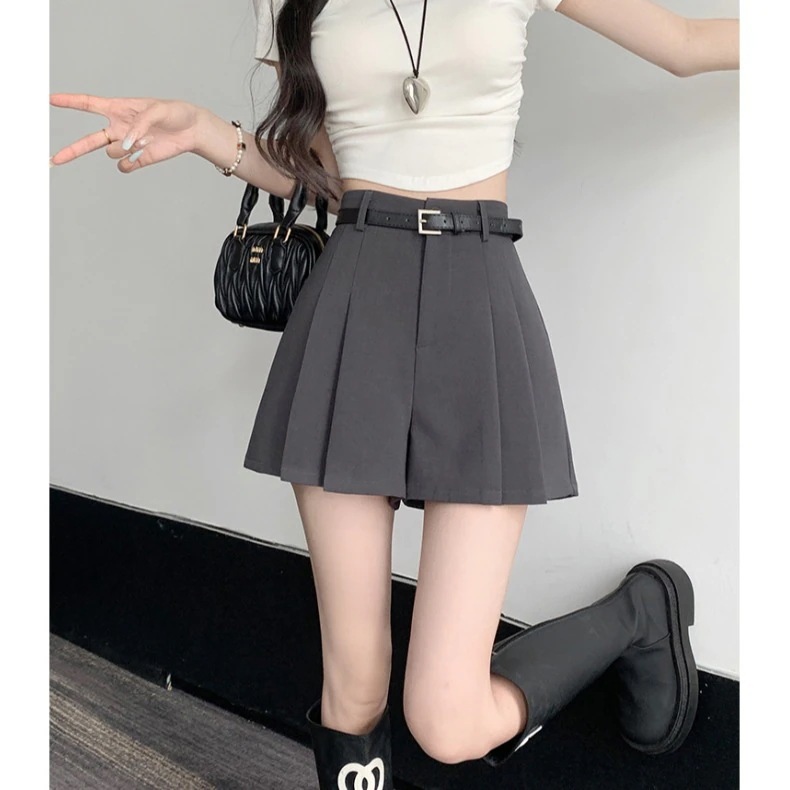 レディースグレースーツショートパンツ2025年新作人気スタイルプリーツスカートパンツワンピースデザインワイドレッグパンツブーツカットショートパンツホットパンツ