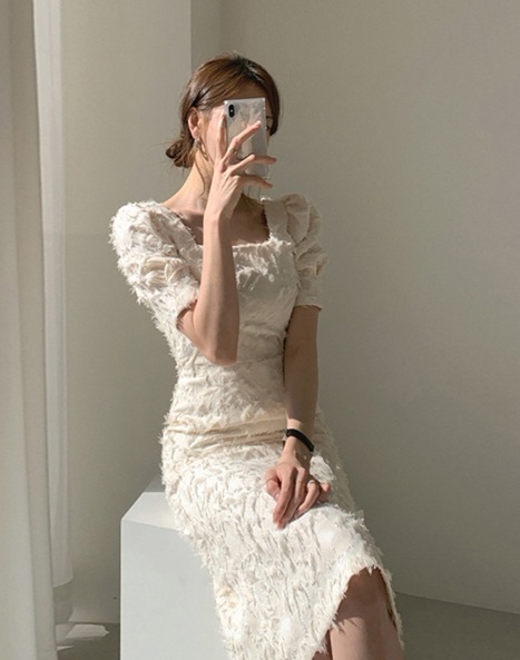 ワンピース ロジスワンピース ワンピドレス 膝下 ミモレ ミモレ丈 袖あり 半袖 5分袖 ボリューム袖 パフスリーブ スクエアネック スリム タイト 細身 ストレート ウエストマーク ふわふわ