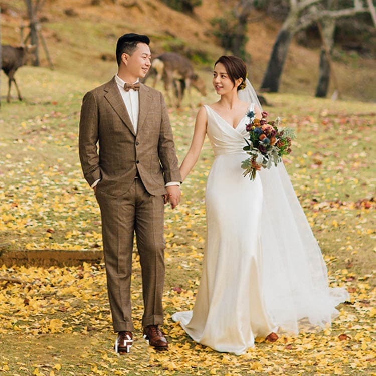 ウェディングドレス 二次会ドレス 白 サテン ドレス ノースリーブ Vネック 背開き セクシー ロングドレス 結婚式ドレス 二次会 撮影 ホワイトドレス サテン 無地 XS S M L XL XXL