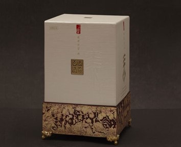 Kyungokgo made from organic 10year old wild ginseng