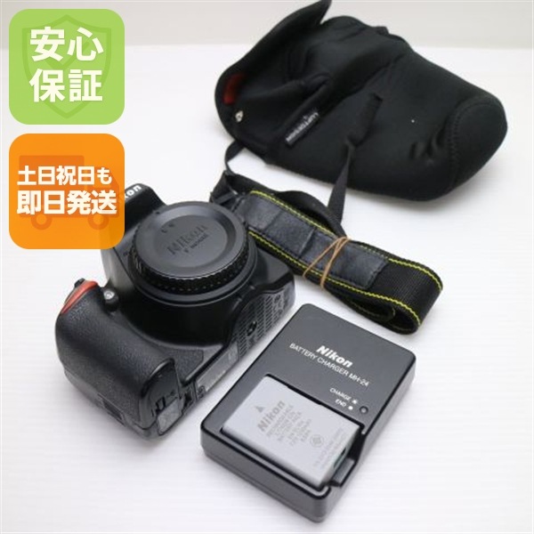 新品同様 Nikon D3500 ブラック デジタル一眼レフ 46