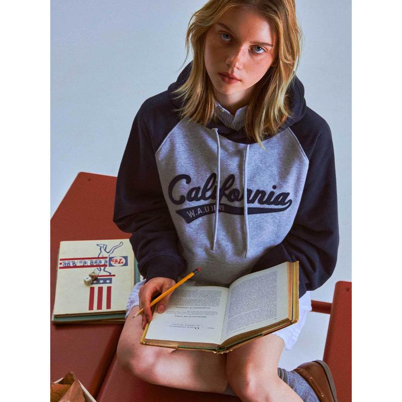 共用 California Raglan Hoodie WHMHF4923U_s 4,610円