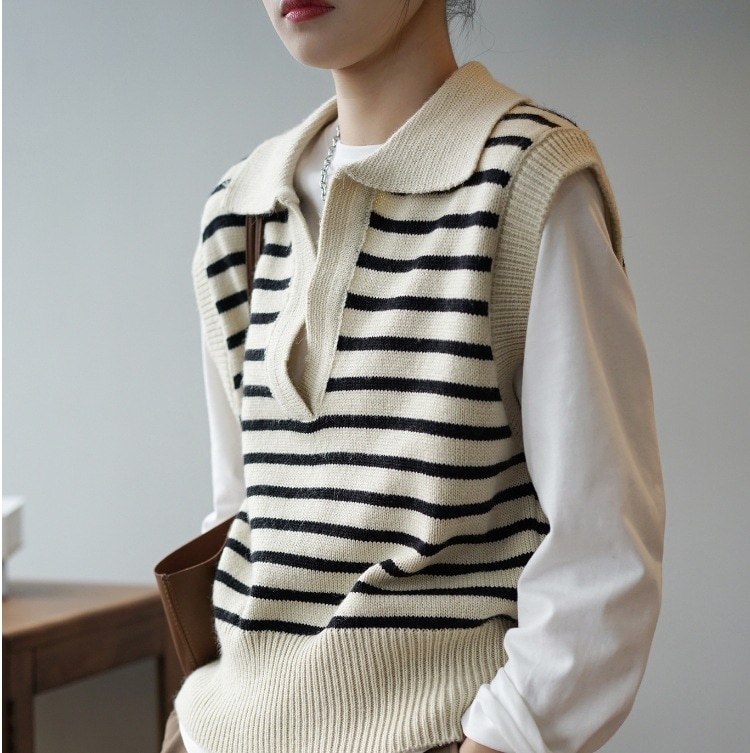 襟付きニットベスト ストライプ柄のニットベスト カジュアルニットベスト 春秋ニットセーター トップス ニットソー セーター プルオーバー 袖なし ノースリーブ Vネック 襟付き スリム ストレート