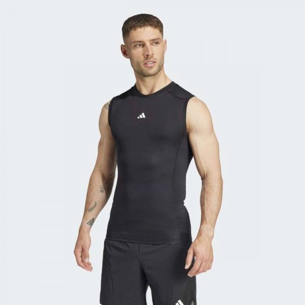 アディダス メンズ TECHFIT コンプレッション スリーブレス ブラック
