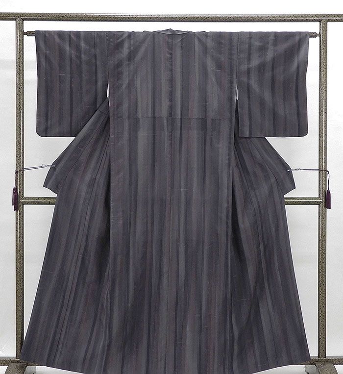 紬 美品 正絹 染色作家 斉藤三才作 身丈159.5cm 裄丈62.5cm リサイクル 着物 カジュアル d4018