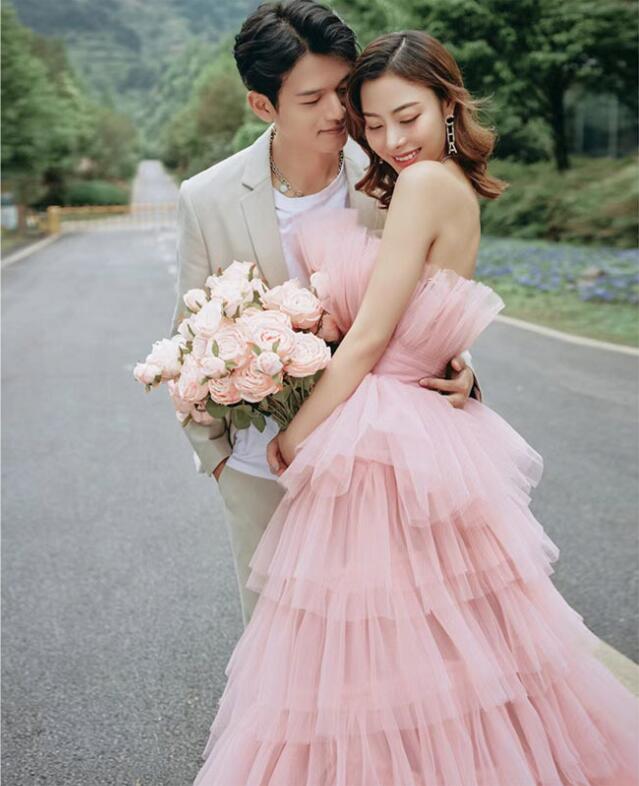 人気 ウェディングドレス 可愛い 結婚式ドレス 多重チュール フォトウェディング撮影 前撮りドレス 後撮り お姫様 ロング ワンピース 花嫁ドレス きれいめ 二次会ドレス 披露宴 パーティードレス 成