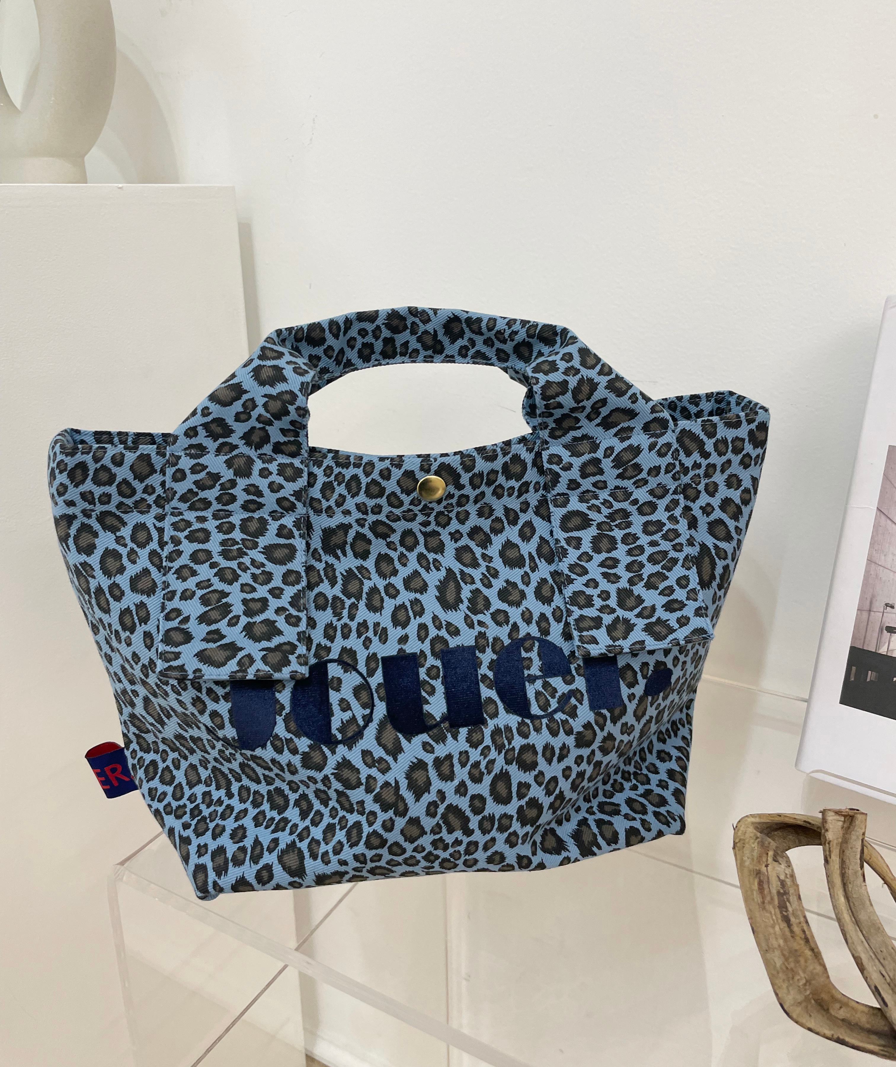 注目ブランド Leopard sky bag tote blue トートバッグ