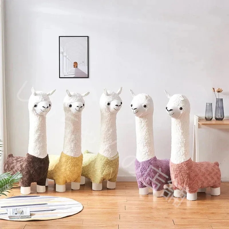 網紅アルパカベンチ家庭用履き替えベンチ寝室リビングソファ横アイデア動物置物キャラクターチャイルドシート 椅子