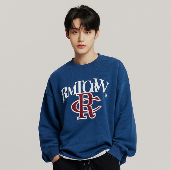 [ZB1 23 FWコレクション] ATHLETIC LOGO CREWNECK トレーナー