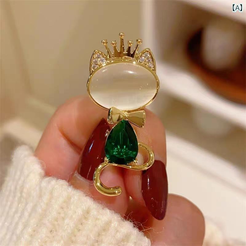 ブローチ ハイエンド レディース ファッション アクセサリー 卒業式 入学式 猫 コサージュ ブローチ ピン キャッツ 韓国 エメラルド ジュエリー