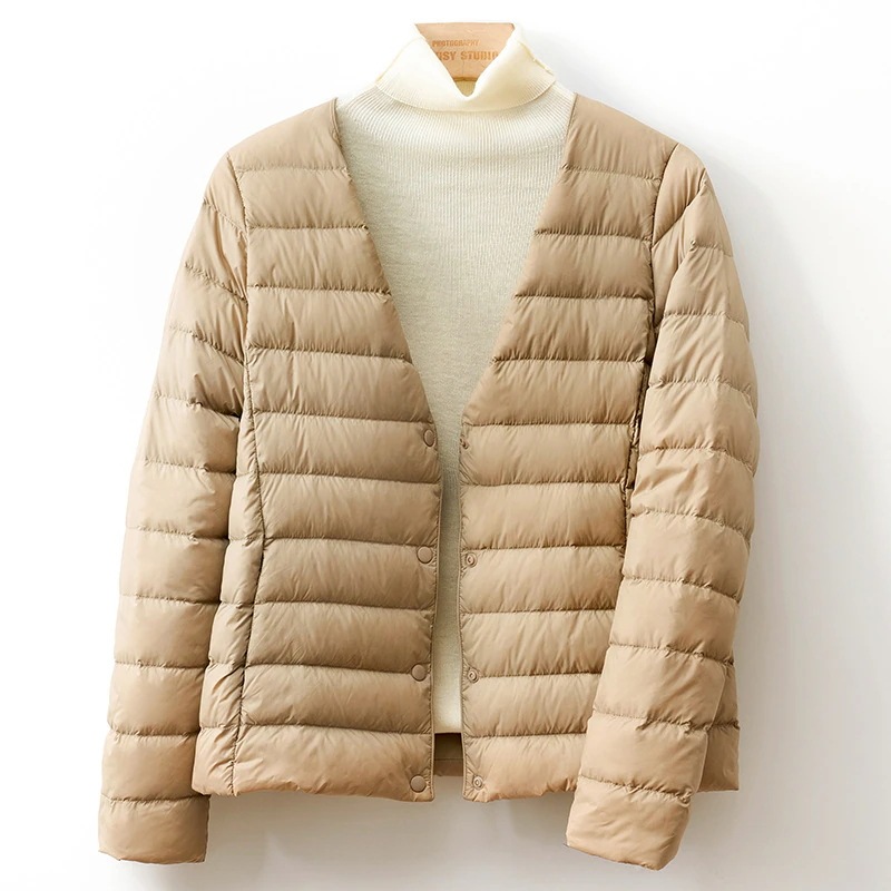 【2枚購入で 2oo円OFF!】薄手のダウンジャケットが超気持ちいい ちょうだんぼう 人気の冬アウター 2024秋冬モデル ポータブル キルティングコート中綿コートレディ 5,911円