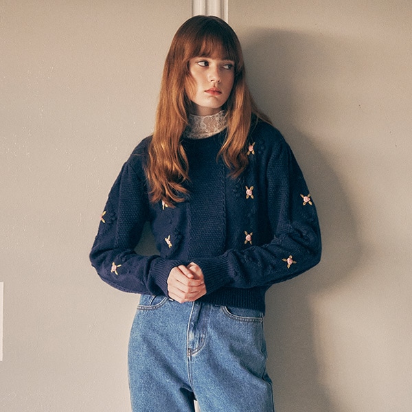 HAND FLOWER EMBROIDERY KNIT NAVY 8,309円