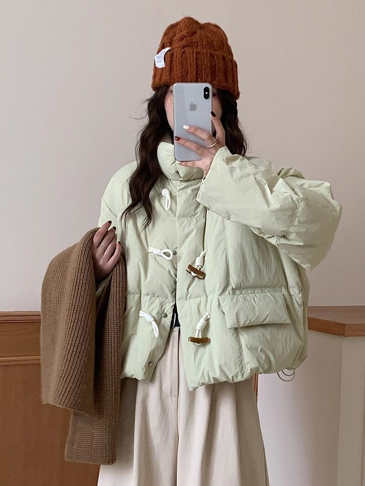 短い小柄な牛角ボタンダウンジャケット女2024年新型韓国版白鴨パイル立襟ゆるい冬コート