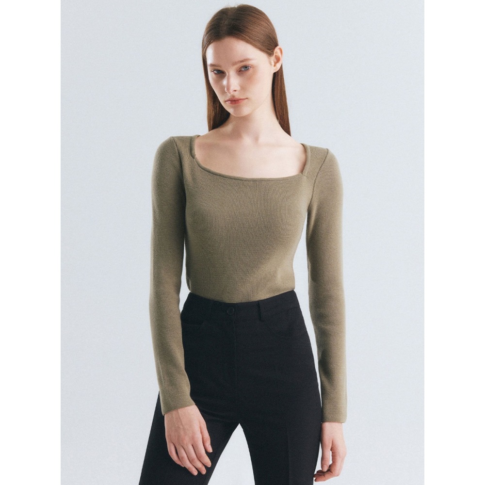 CITYBREEZEスクエアネックベーシックニット LIGHT KHAKI 9,195円