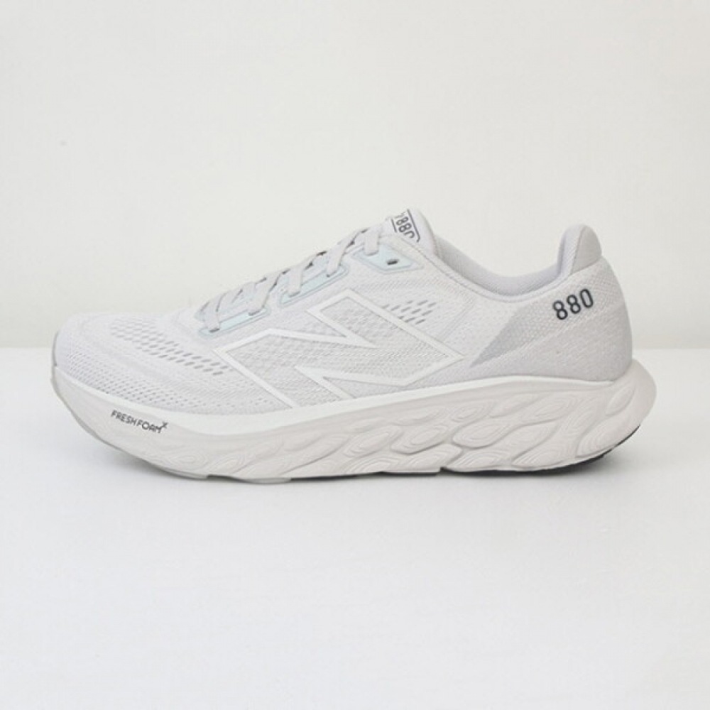 ニューバランス スニーカー M880M14