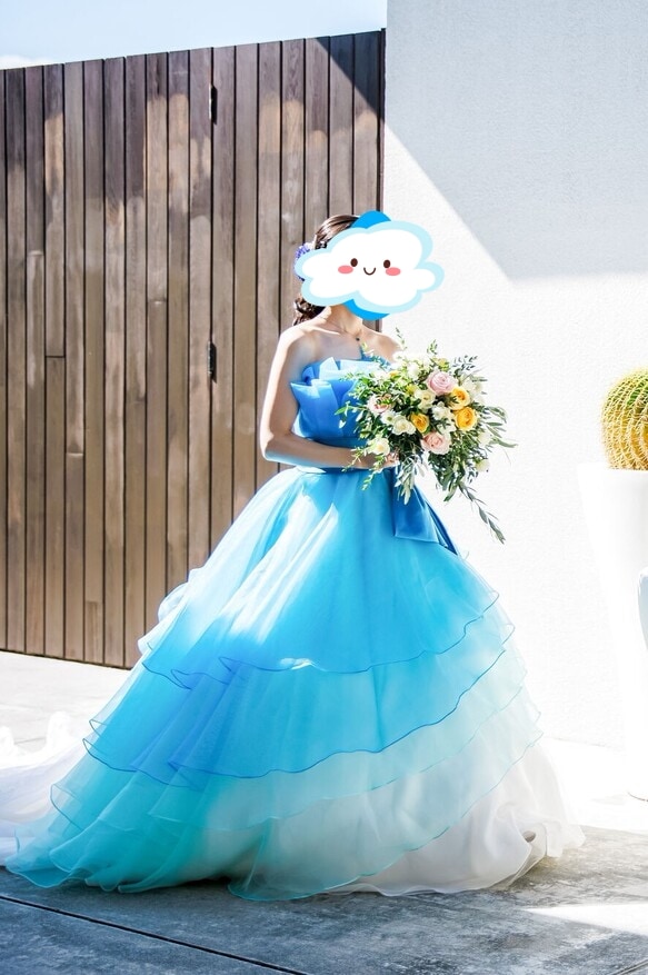 実例写真！パーティードレス 爽やかで優しいブルー グラデーション サッシュベルト 可愛い 演奏会/音楽会