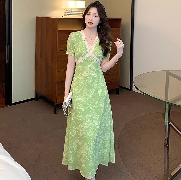 ワンピース レディース フレア ロング 半袖 パフスリーブ Vネック Aライン フェミニン レース ウエストマーク ハイウエスト 透け感 シースルー かわいい 大人可愛い レトロ ガーリー 抜け感