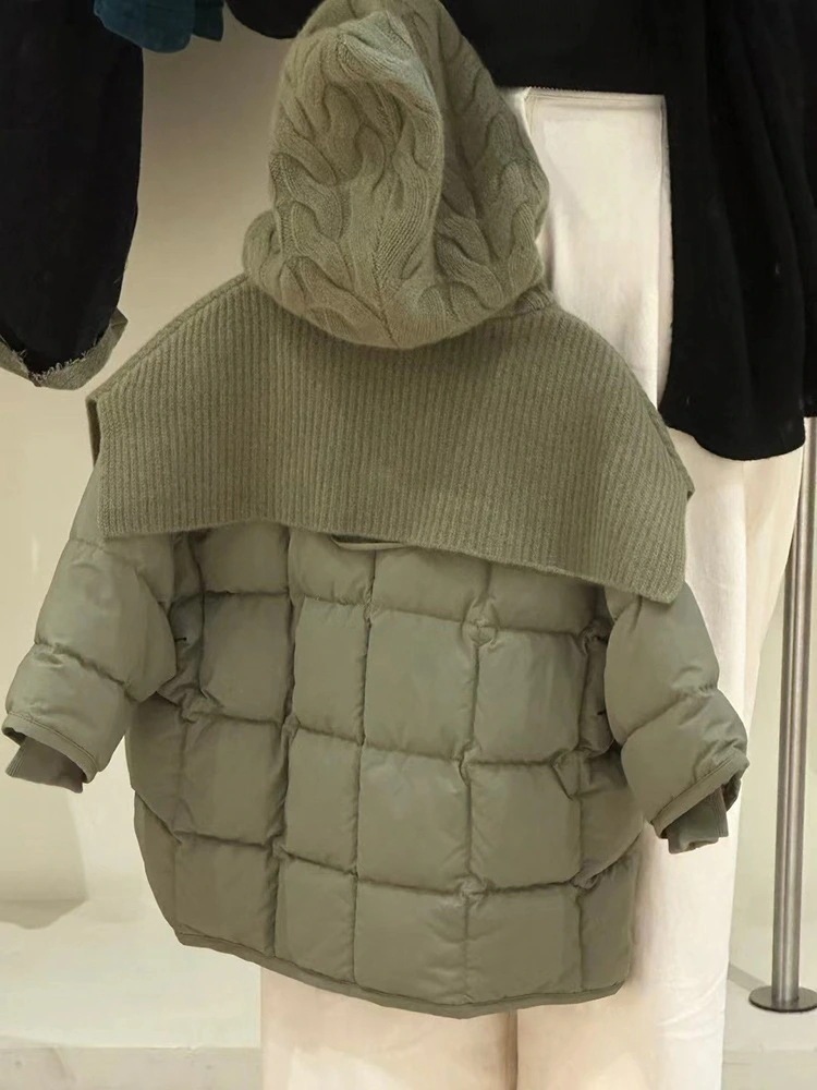 女の子2024冬新作かわいい優しい雰囲気のダウンジャケット子供向け厚手保温ひし形格ダウンジャケット