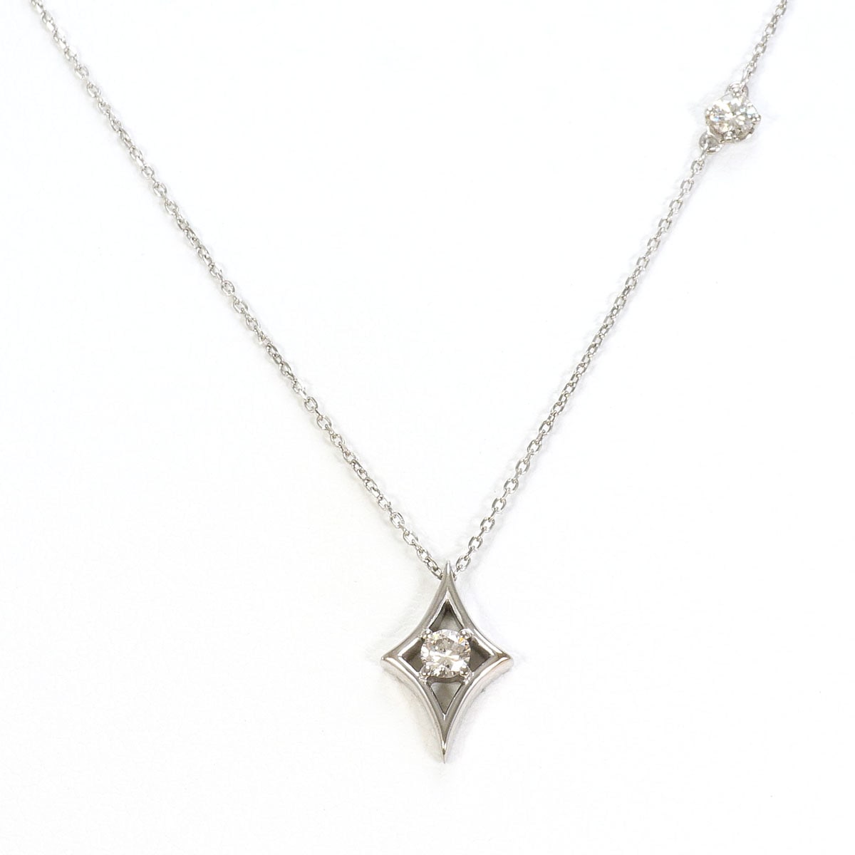 K18 18金 WG ホワイトゴールド ネックレス ダイヤモンド 0.13ct 総重量約1.3g 約41cm 中古