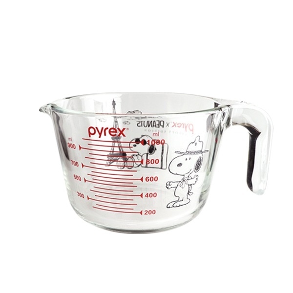 Qoo10] Pyrex パイレックススヌーピー耐熱ガラス計量カッ