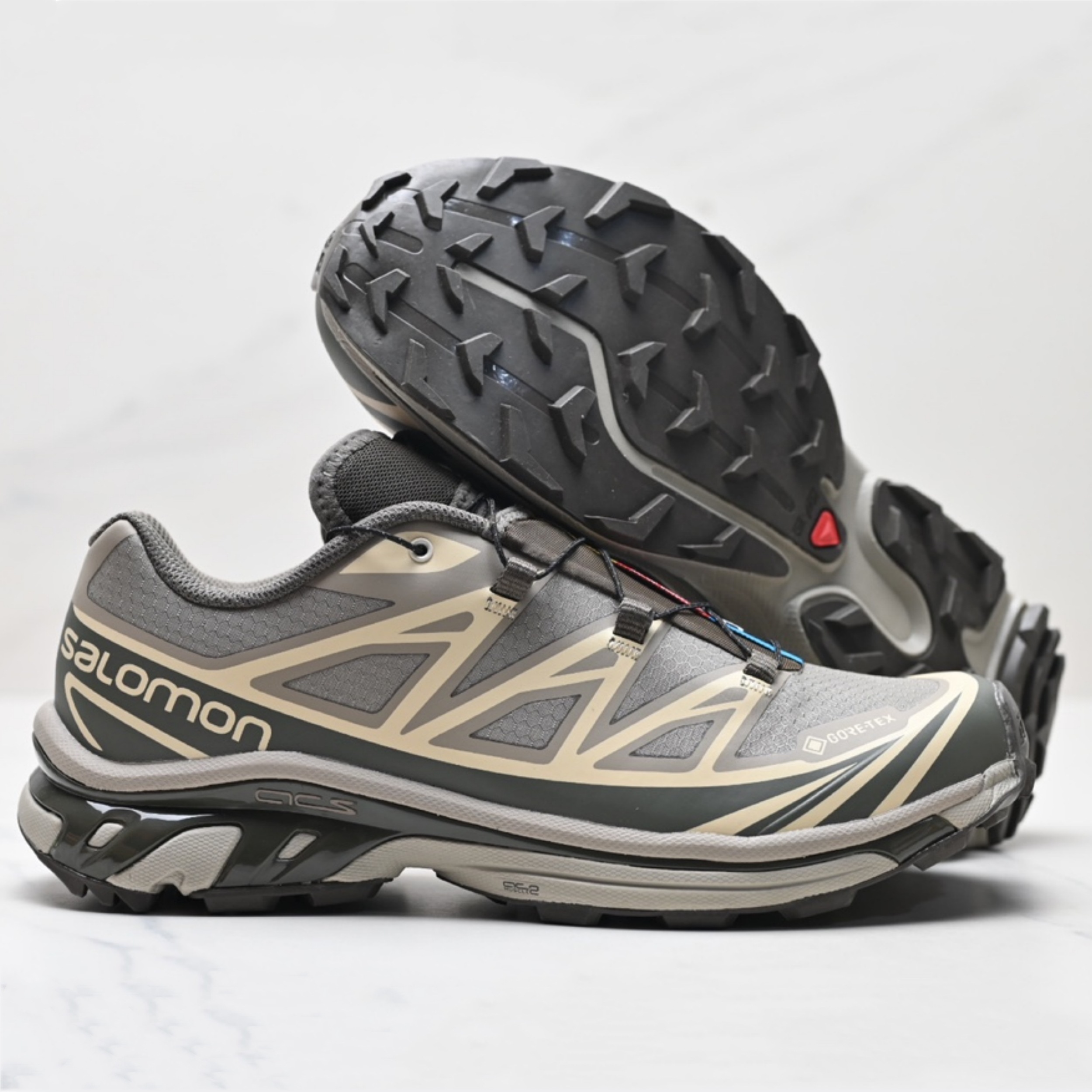 新品未使用 サロモン スニーカー XT-6 GTX メンズ ローカット シューズ 靴 グレー 男女通用 海外輸入