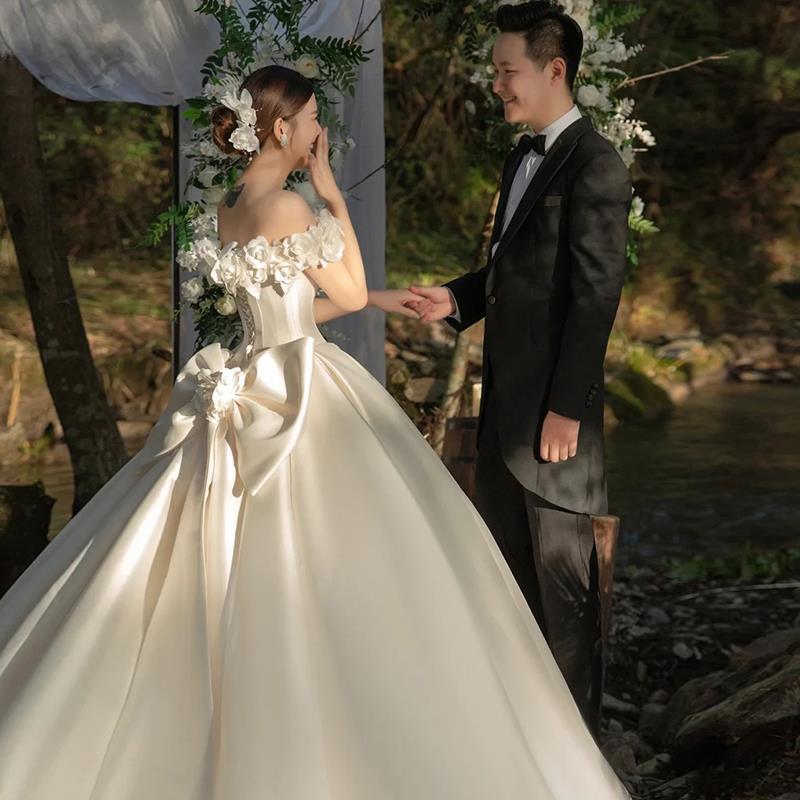 結婚式 ワンピース春 ウェディングドレス パーティードレス トレーンドレストレーンドレス演奏会 発表会 キャバドレス 花嫁ロングドレス 成人式 同窓会 卒業式 ドレス パーティードレス