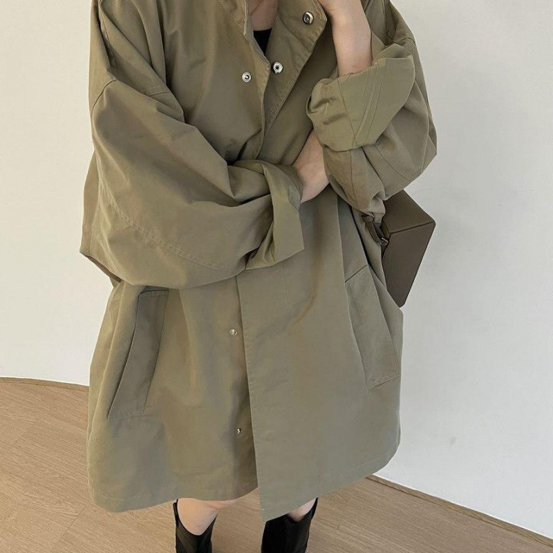 2025 秋スタンドカラーミッドレングスウインドブレーカー女性の秋ヨーロッパステーションヨーロッパ婦人服トレンディな西洋スタイルルーズで多用途なジャケット