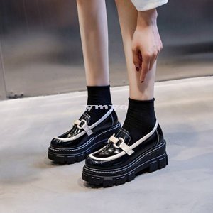 プラットフォームシューズ ローファー シューズ レザー 本革 エナメル 厚底 靴 レディースシューズ レディース 女性サイズ きれいめファッション ファッショ…