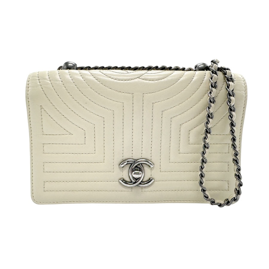 シャネル CHANEL ショルダーバッグ レザー ライトベージュ ガンメタル レディース n0468