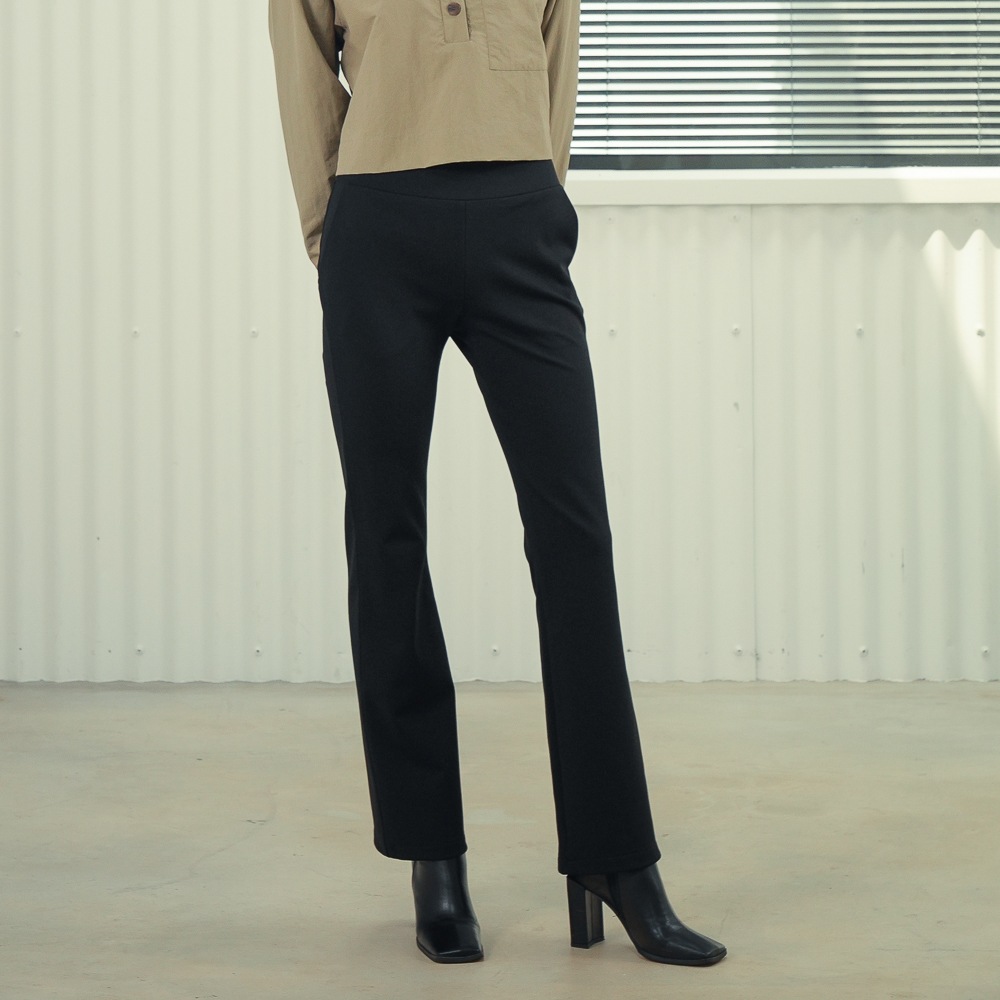 ACUD ベンディングセミブーツカットパンツ_ブラック