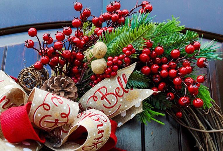 クリスマスリース 壁飾り 玄関 造花 クリスマス飾り 冬　ウィンターリース　直径30cm　ドア　パーティー インテリア　リボン