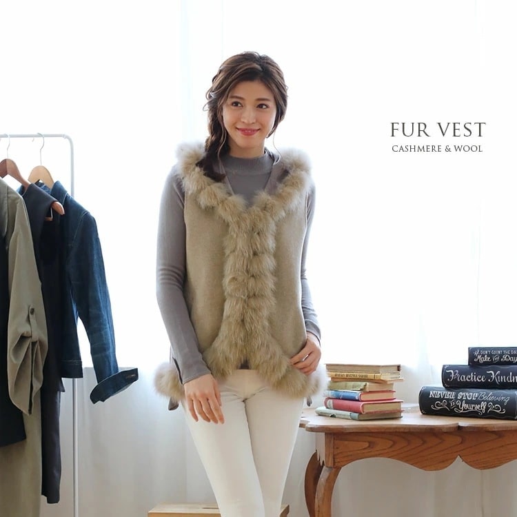 カシミア混一枚仕立てファー付ベスト