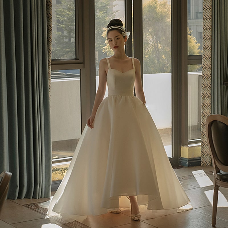 ウェディングドレス 白 ノースリーブ シンプル 無地 ワンピース 結婚式二次会 披露宴 前撮り後撮り ビーチフォト花嫁ドレス エンパイア 安いブライダル 海外挙式